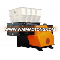 Plastic shredder/plastic shredding machine