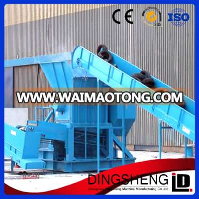 Waste tyre roller type metal shredder